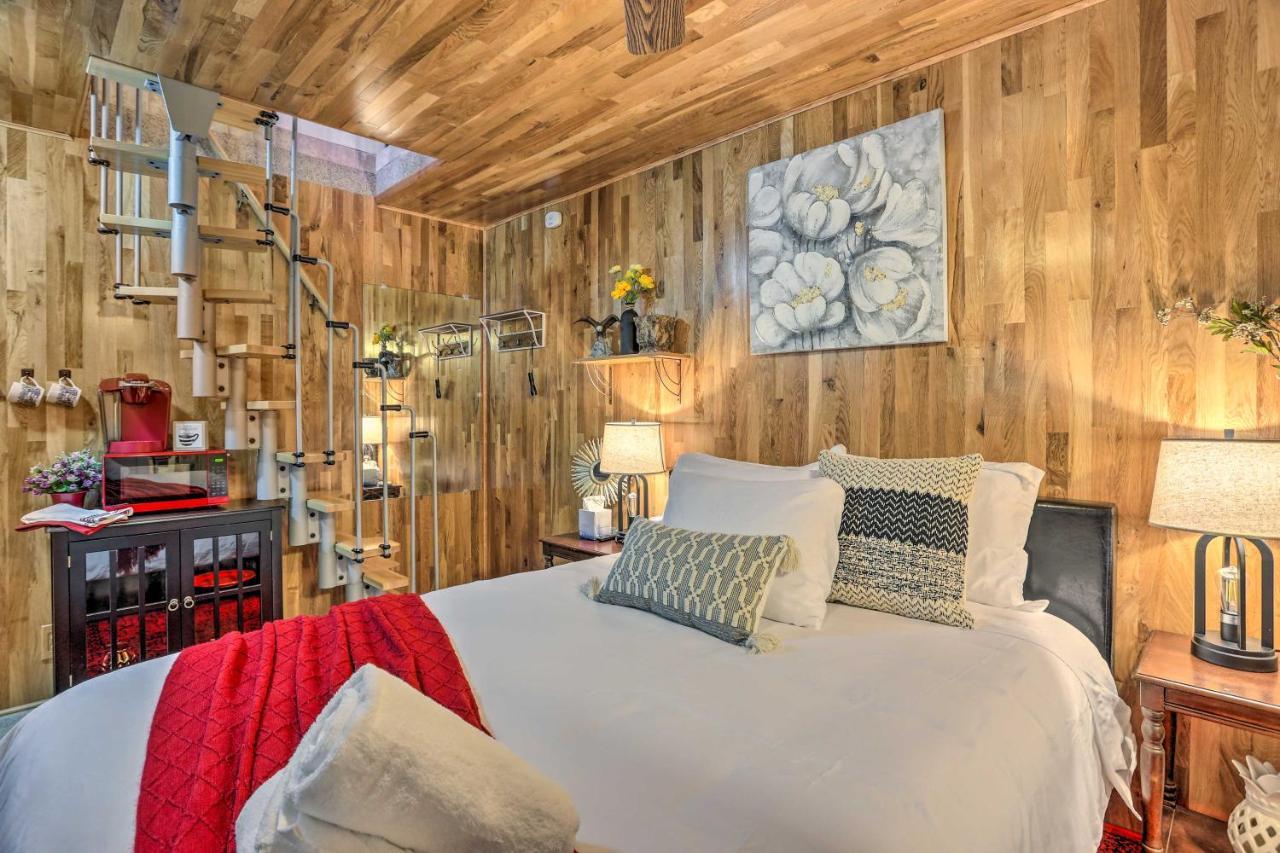 Boho Crestline Cabin, 1 Mile To Lake Gregory! Exterior photo